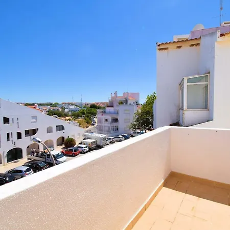 Apartament Stunning In Central Of Albufeira